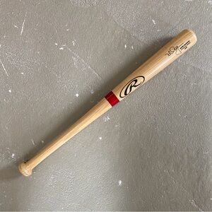 Vintage Rawlings Mark McGwire 17" Bat Personal Model #25 Red Stripe.